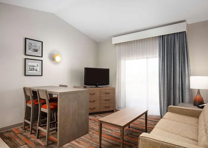 Western King's Inn&suites