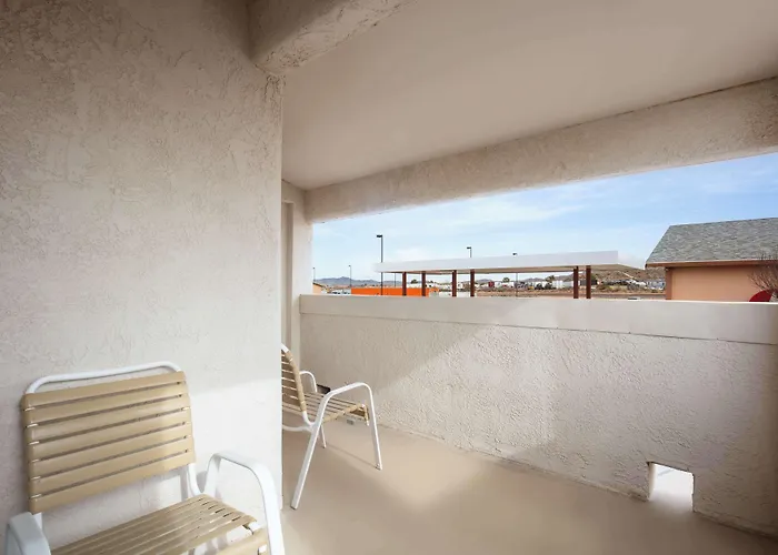Western King's And Hotel 4*