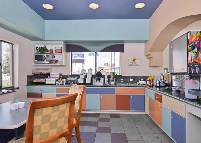 Western King's Inn&suites Hotel